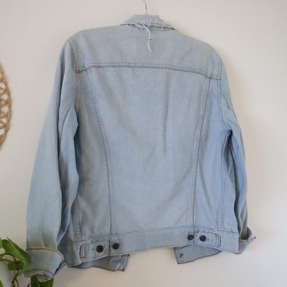 Levi's Denim Jacket - Picture 3 of 4